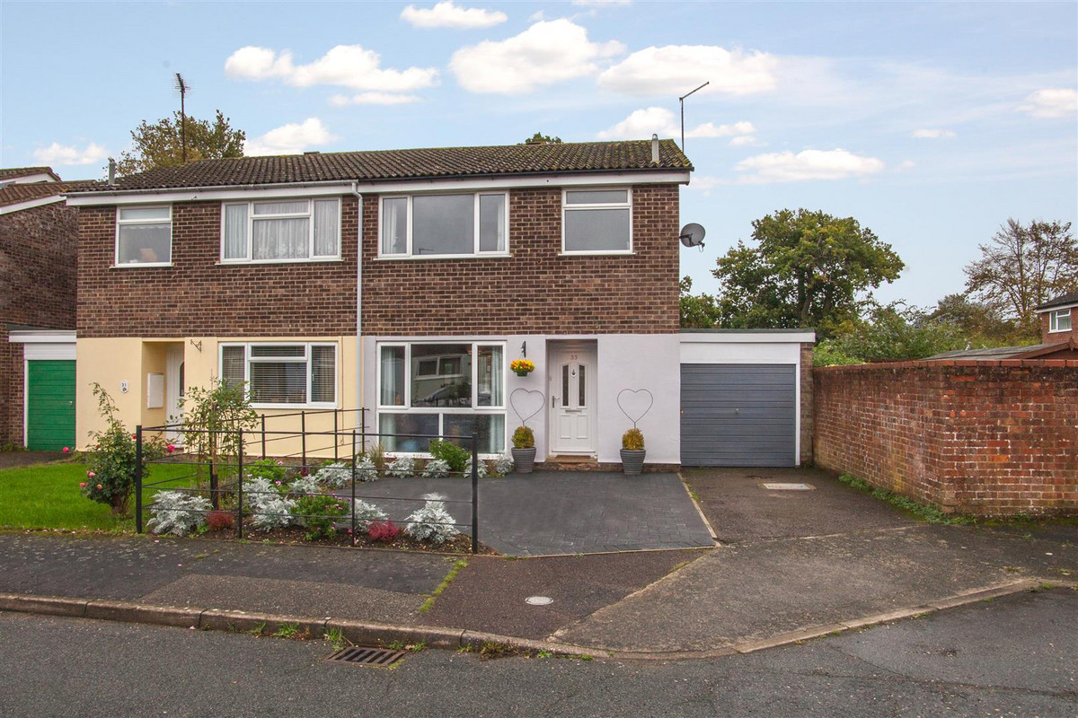 A superbly presented semi detached home in a popular cul-de-sac offering three bedrooms, lounge/diner, fantastic contemporary kitchen and a driveway with garage. The rear garden is generously sized with a south-easterly...
