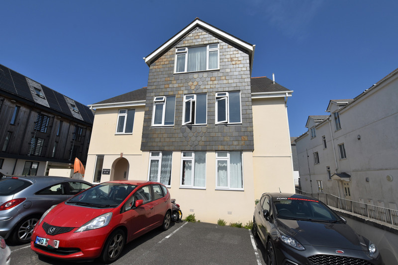 Situated close to the heart of Newquay and only a short stroll from the town centre and beach is this two bedroom apartment. The property has undergone complete modernisation and has the additional benefit of parking for two cars.